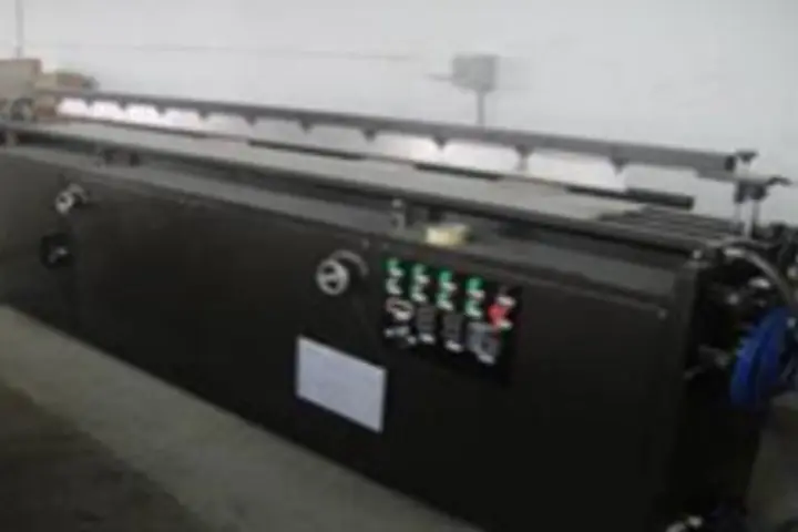 Acrylic bending machine